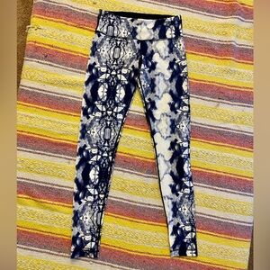 Lululemon Midrise Tie dye Leggings